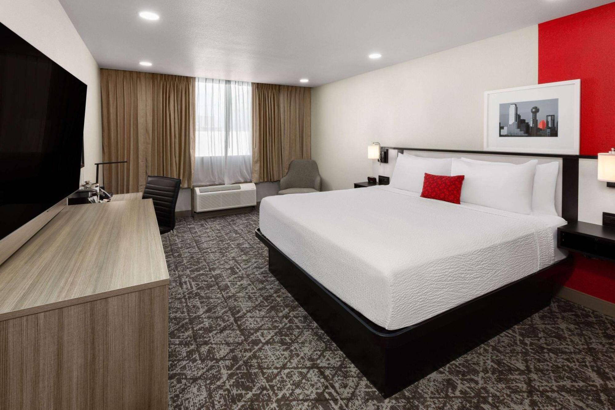 Ramada By Wyndham Dfw Airport Hotel Irving Ngoại thất bức ảnh