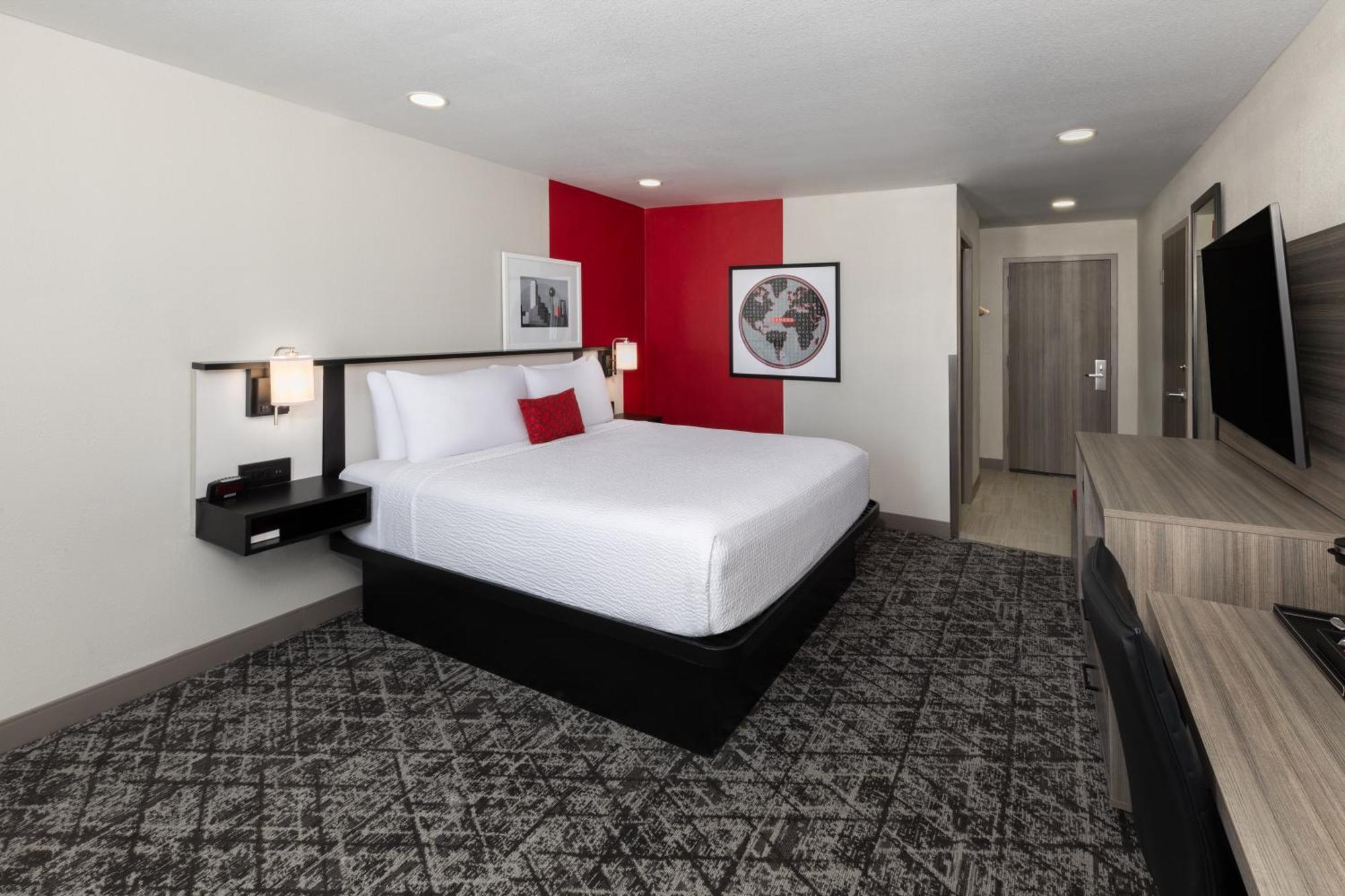 Ramada By Wyndham Dfw Airport Hotel Irving Ngoại thất bức ảnh
